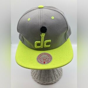 Washington Wizards NBA Mitchell & Ness SnapBack Hat Cap Gray Neon Green NWOT